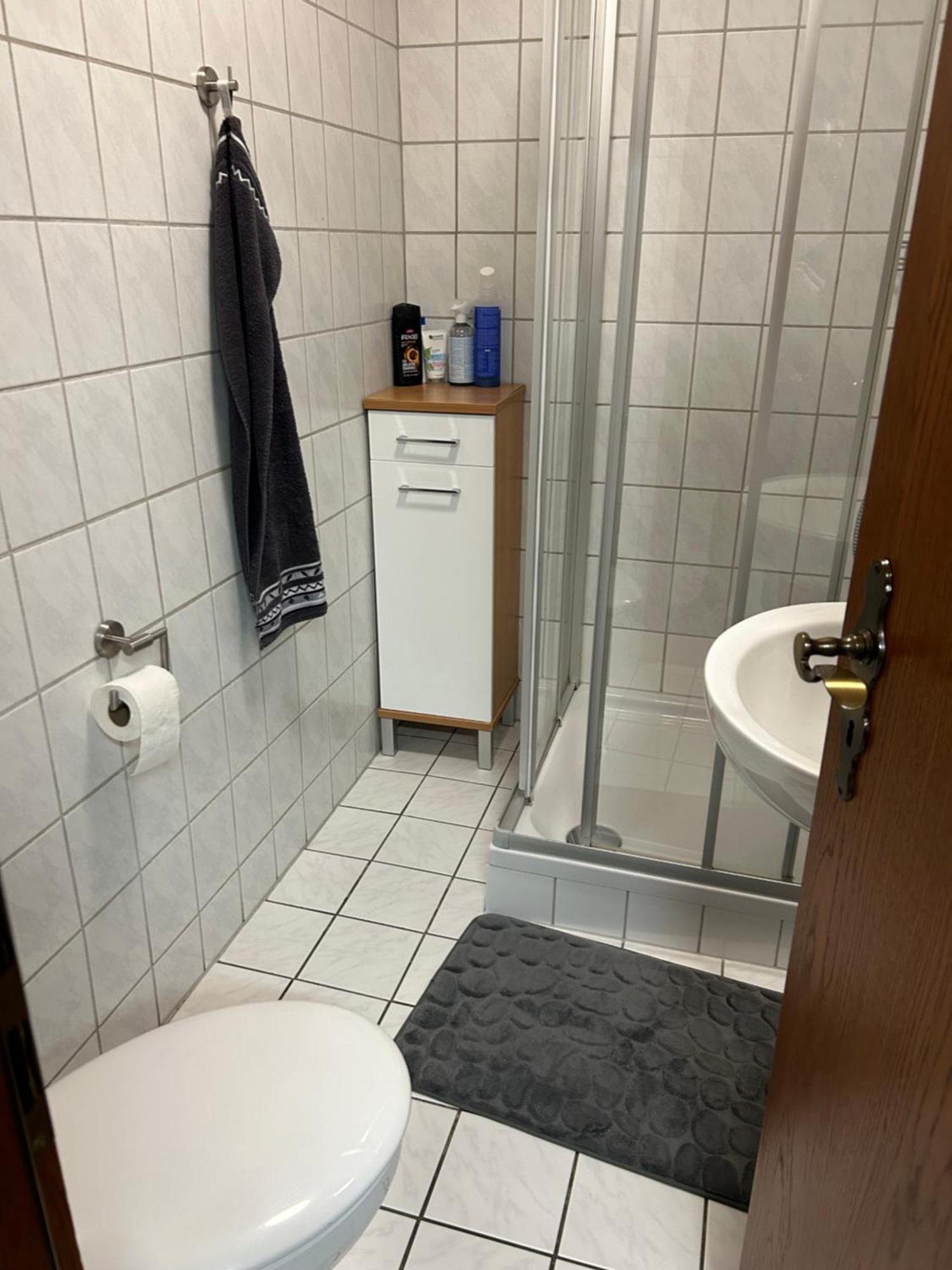 Privatzimmer Haus Gruenewald Solingen Bagian luar foto